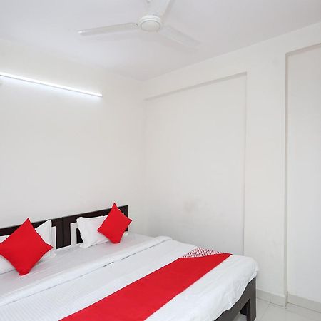 בהופאל Hotel O 30359 Hotel The Vinayak מראה חיצוני תמונה