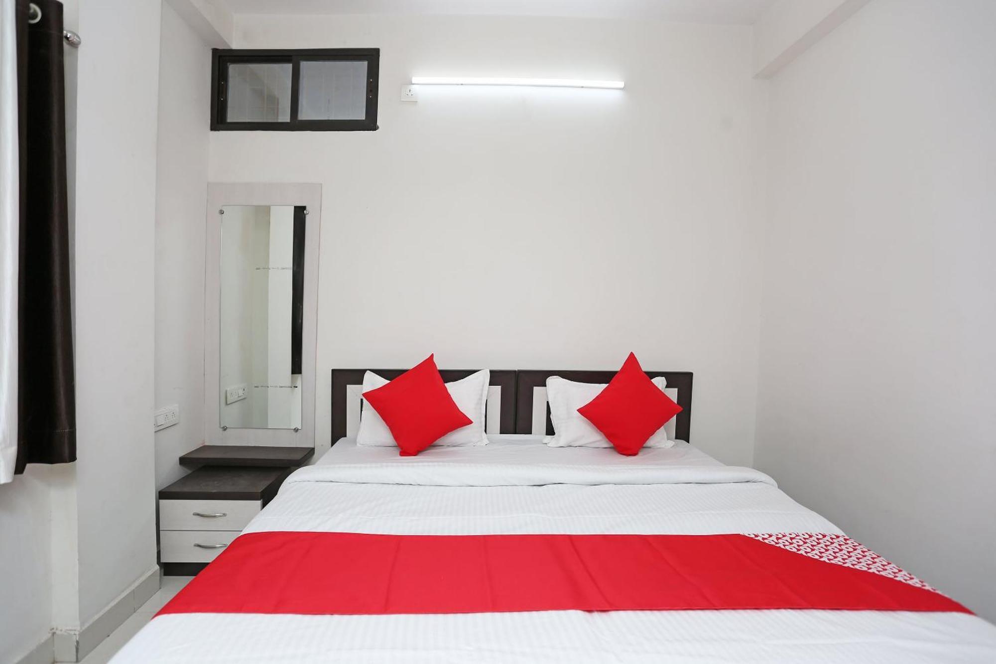 בהופאל Hotel O 30359 Hotel The Vinayak מראה חיצוני תמונה